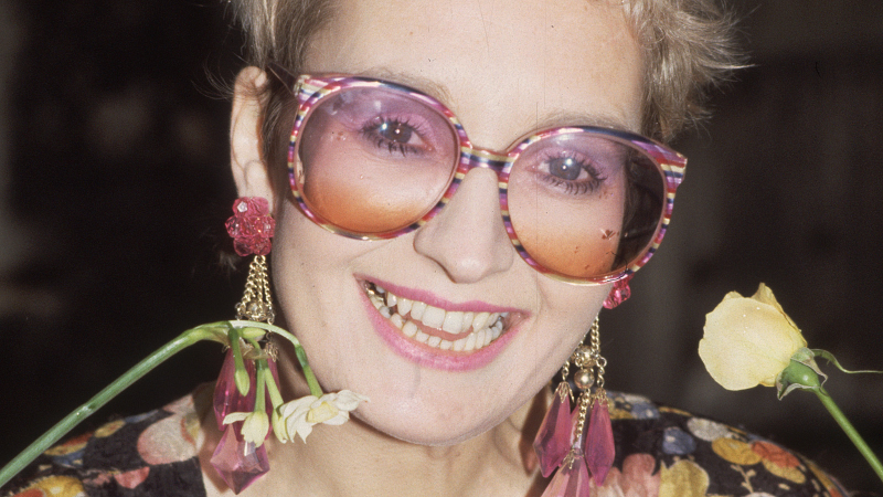 Illustration for article titled 19 Pairs of Batshit-Crazy Sunglasses from the 1980s